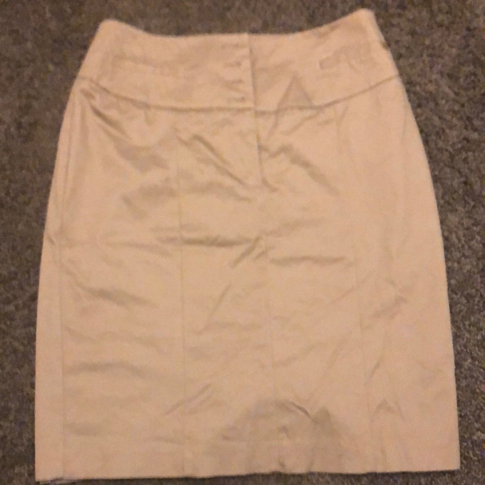 Khaki women’s skirt